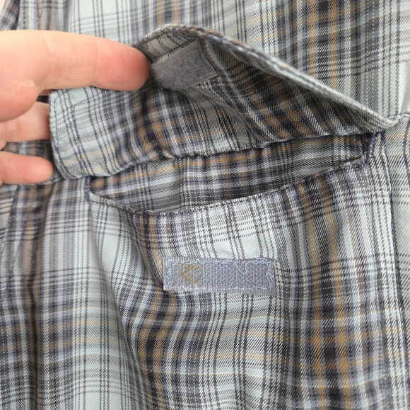 Columbia Titanium Men's Large Blue Plaid Shirt 69724 - Picture 9 of 16